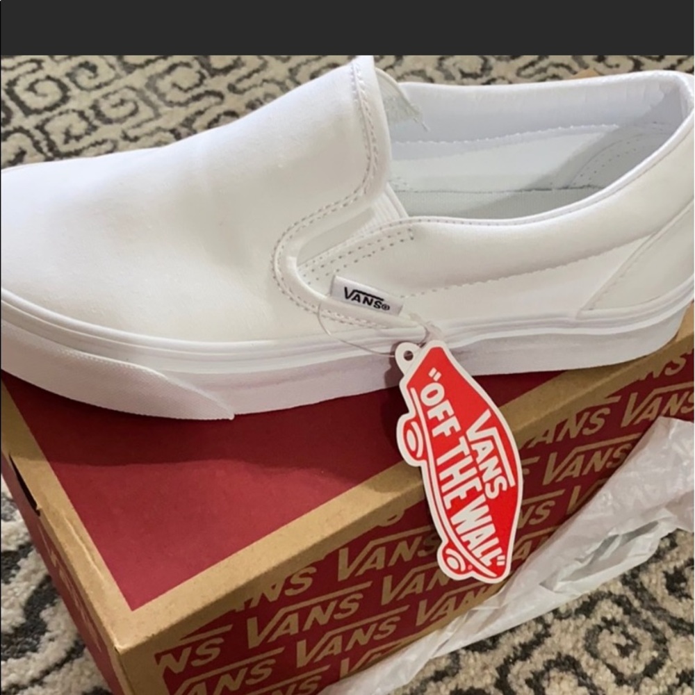 Women’s new white vans